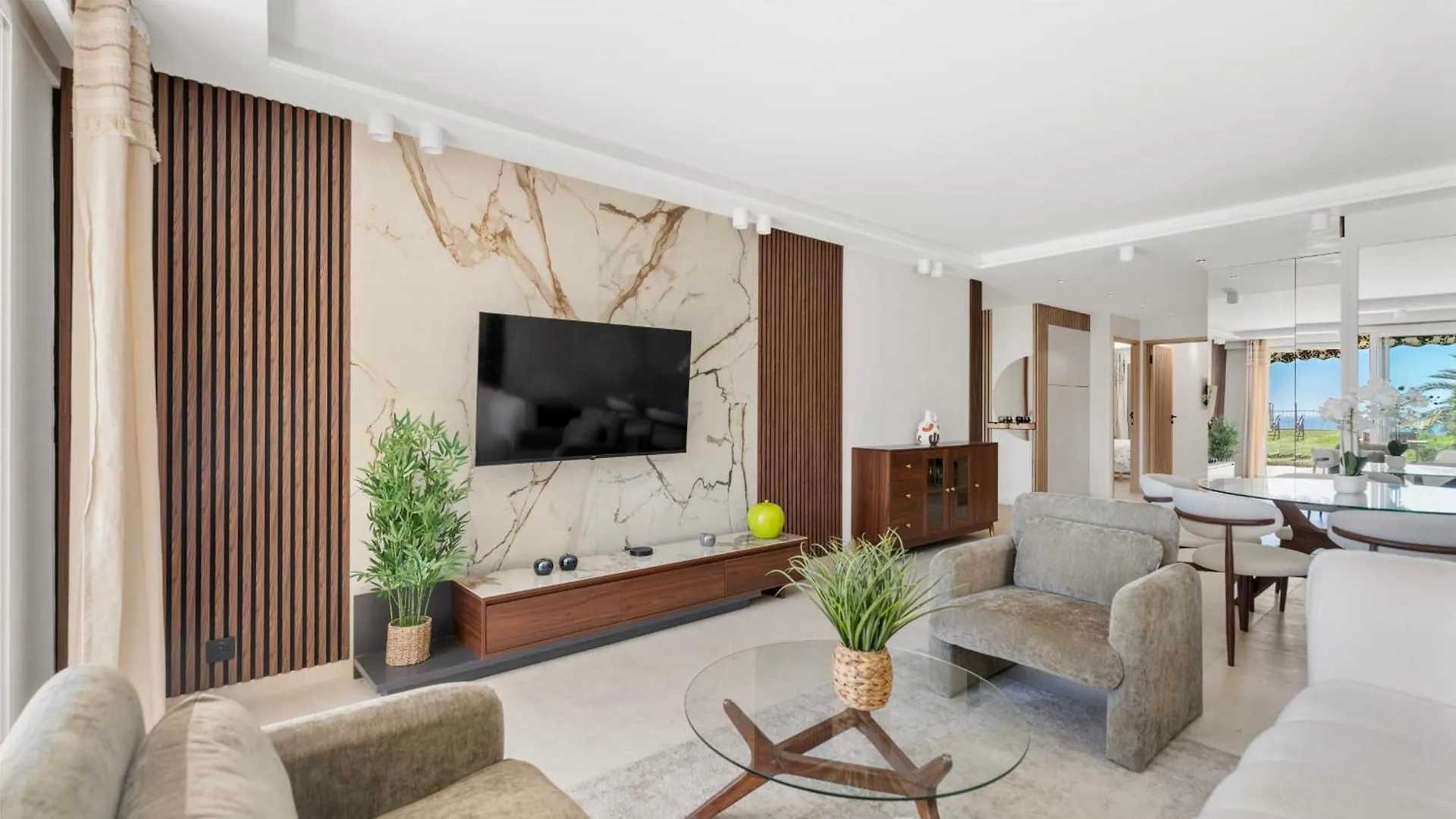 Luxueux Appartement Avec Jardin Suspendu Vue Mer 10 Min Du Palais Cannes