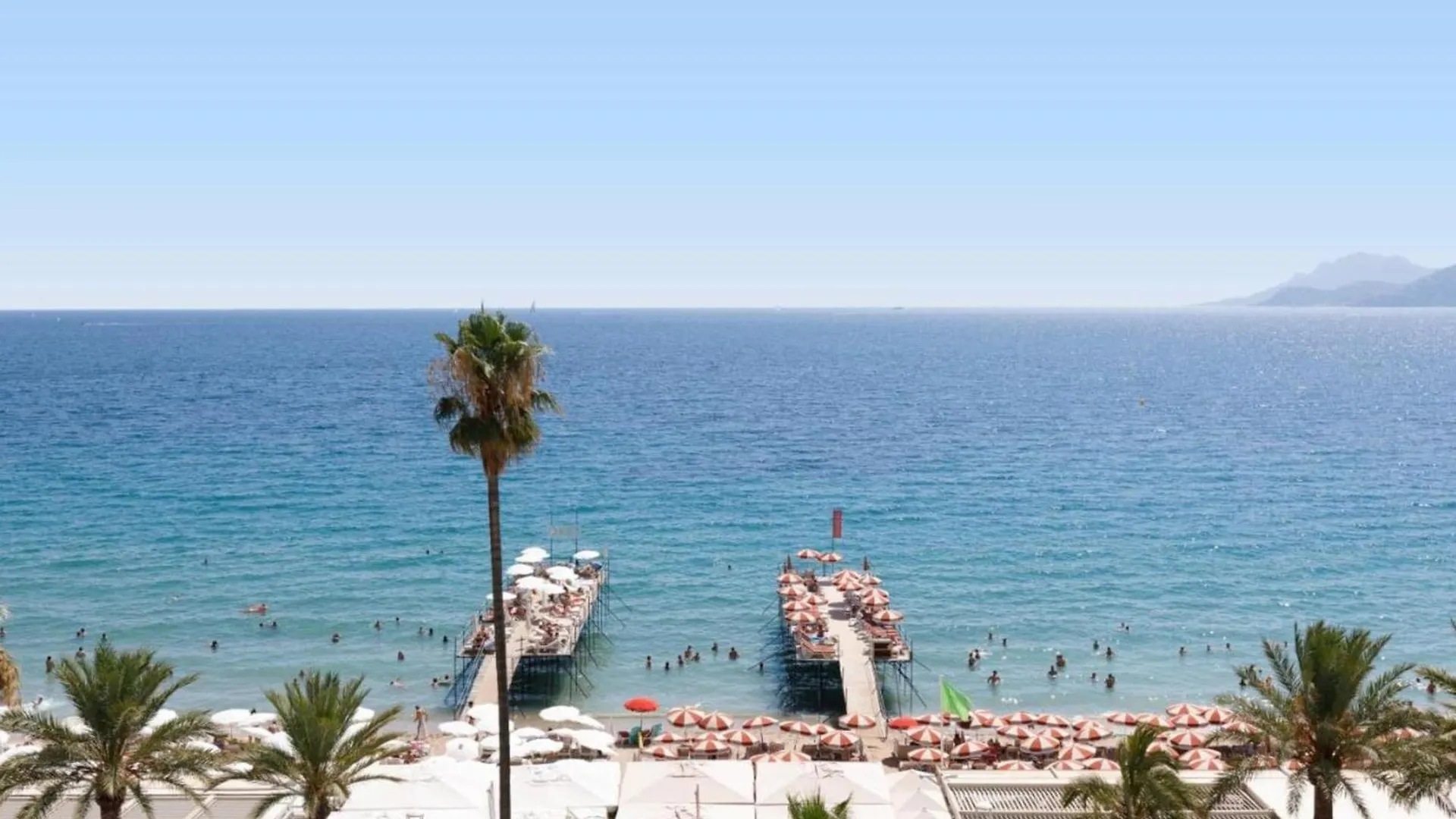 Apartment Luxueux Appartement Avec Jardin Suspendu Vue Mer 10 Min Du Palais Cannes