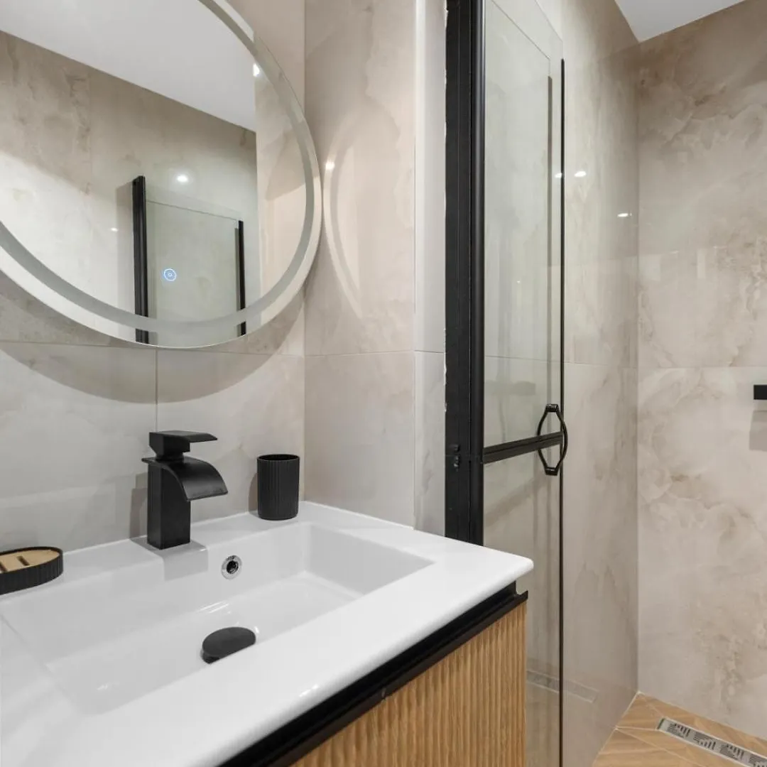 Luxueux Appartement Avec Jardin Suspendu Vue Mer 10 Min Du Palais Cannes France